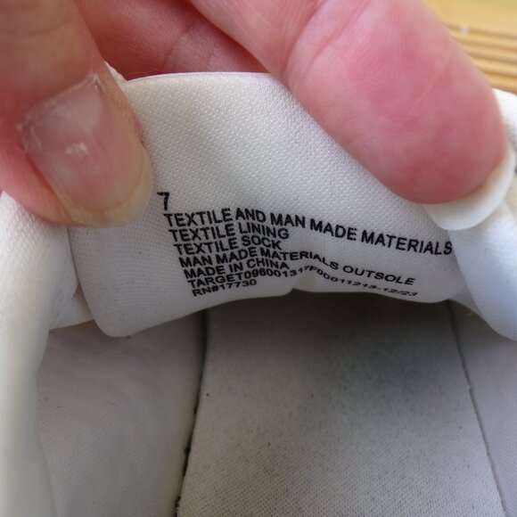 Universal Thread Persephone White Sneakers Memory Foam Women's Size 7 - Picture 6 of 14